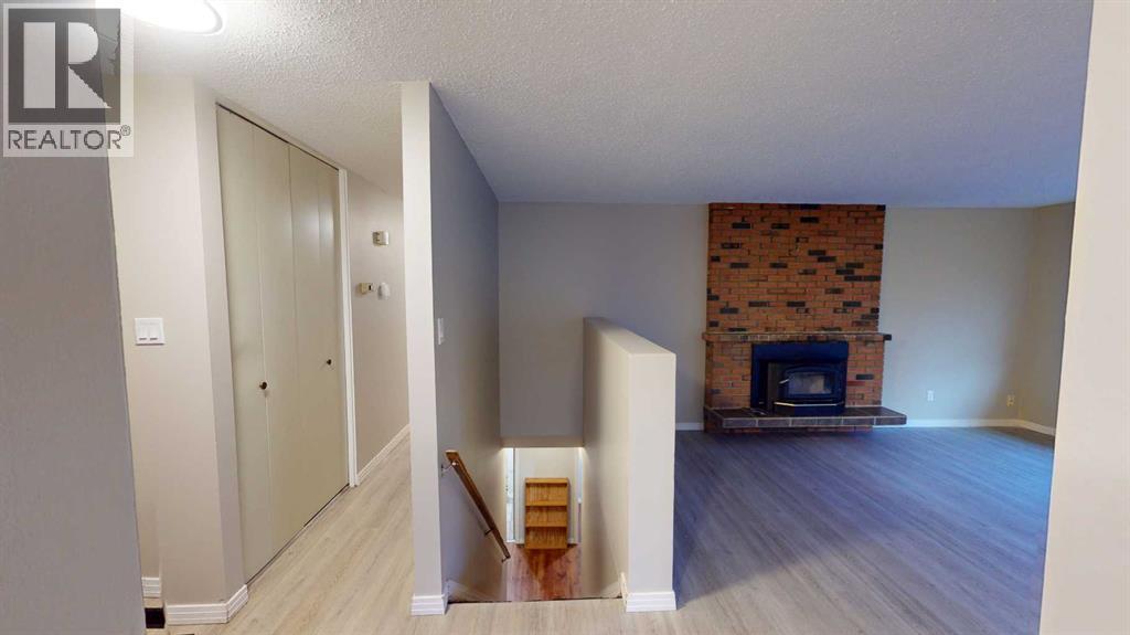 9832 81 Avenue, Grande Prairie, Alberta  T8V 3T1 - Photo 7 - A2259224