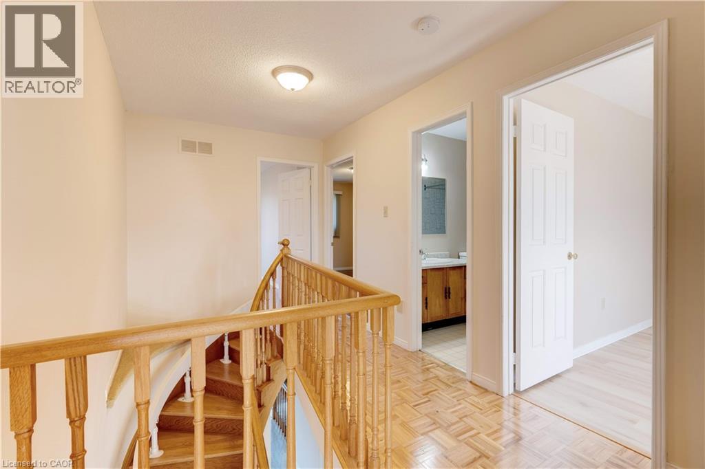 5255 Tagish Court, Mississauga, Ontario L5R 2N6 - Photo 22 - 40770989