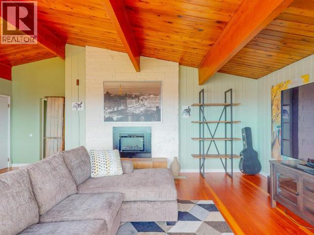 4282 Fernwood Ave, Powell River, British Columbia  V8A 3L1 - Photo 13 - 19103