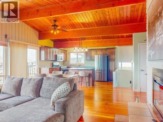 4282 Fernwood Ave, Powell River, British Columbia  V8A 3L1 - Photo 14 - 19103