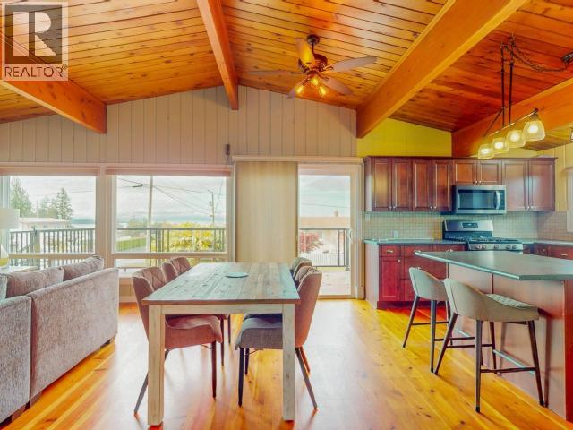 4282 Fernwood Ave, Powell River, British Columbia  V8A 3L1 - Photo 5 - 19103