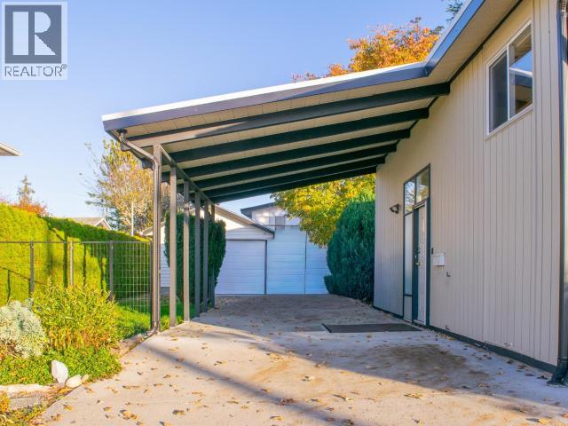 4282 Fernwood Ave, Powell River, British Columbia  V8A 3L1 - Photo 25 - 19103