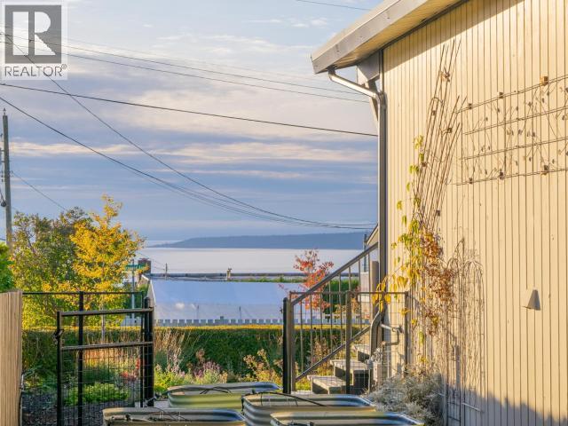 4282 Fernwood Ave, Powell River, British Columbia  V8A 3L1 - Photo 47 - 19103