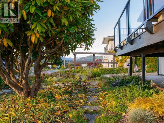 4282 Fernwood Ave, Powell River, British Columbia  V8A 3L1 - Photo 52 - 19103
