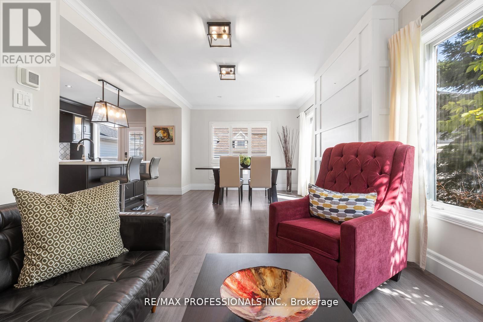 1241 Brillinger Street, Oakville, Ontario  L6M 3T2 - Photo 11 - W12509506