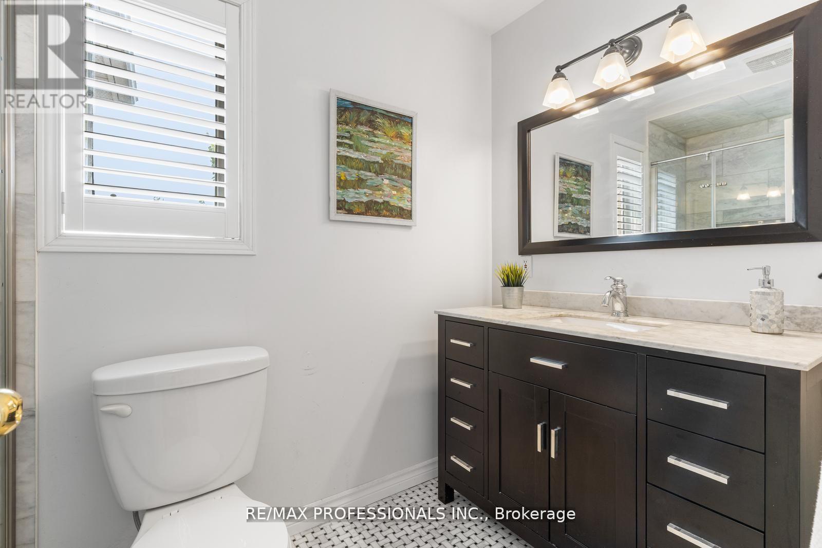 1241 Brillinger Street, Oakville, Ontario  L6M 3T2 - Photo 30 - W12509506