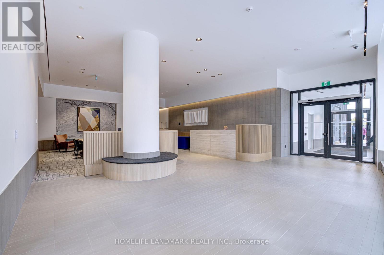 1112 - 395 Square One Drive, Mississauga, Ontario  L5B 0P6 - Photo 19 - W12509532