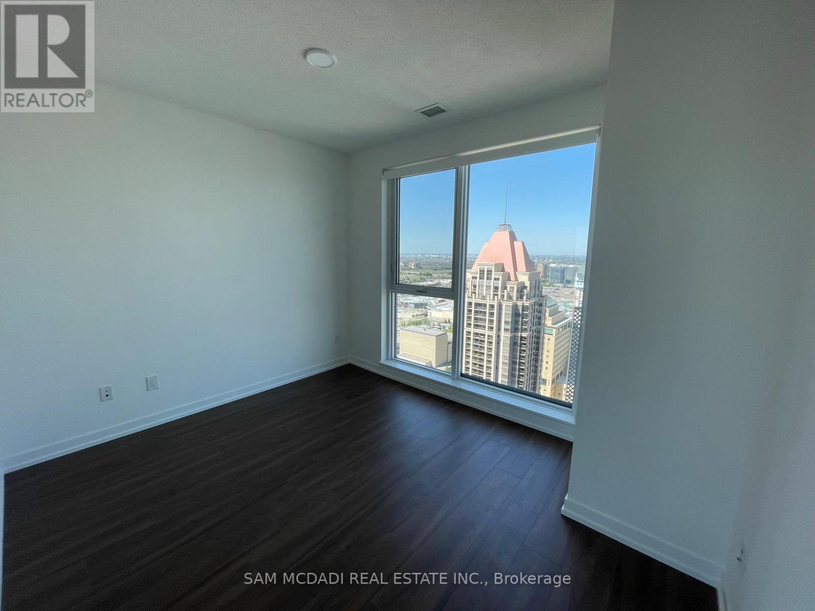 3305 - 4065 Confederation Parkway, Mississauga, Ontario  L5B 0L4 - Photo 13 - W12509548