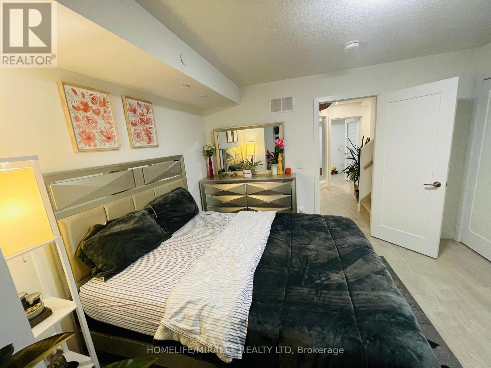 10 - 200 Malta Avenue, Brampton, Ontario  L6Y 6H8 - Photo 13 - W12509556