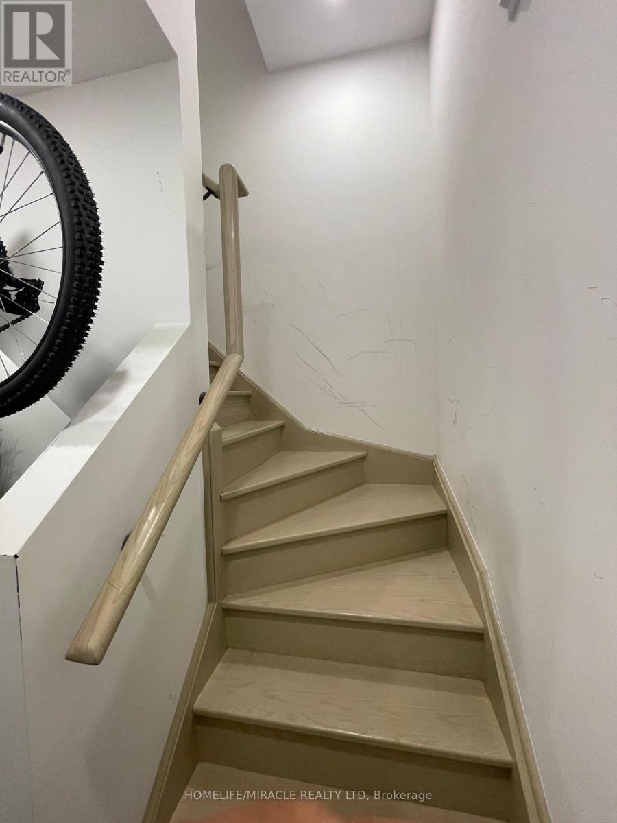 10 - 200 Malta Avenue, Brampton, Ontario  L6Y 6H8 - Photo 19 - W12509556