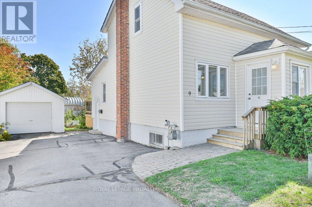 9 Wilkins Street, Belleville (Belleville Ward), Ontario  K8P 1P2 - Photo 3 - X12509838