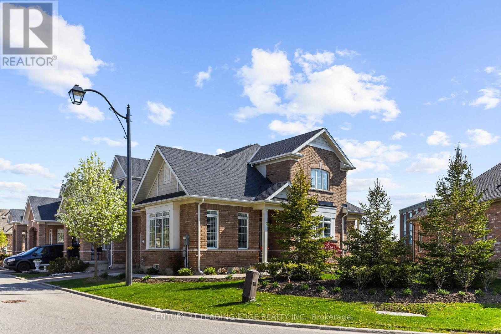 35 Lobelia Street, Brampton, Ontario  L6R 3Z6 - Photo 1 - W12509580