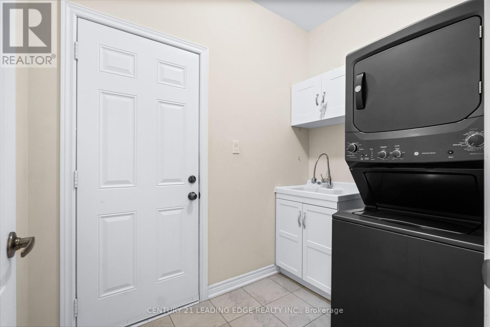 35 Lobelia Street, Brampton, Ontario  L6R 3Z6 - Photo 21 - W12509580