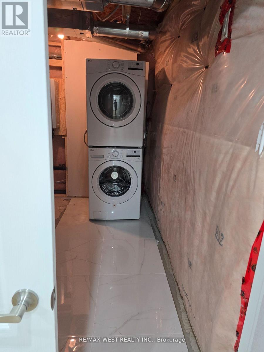 Basement Unit - 7 Locomotive Crescent, Brampton, Ontario  L7A 0S5 - Photo 15 - W12509586