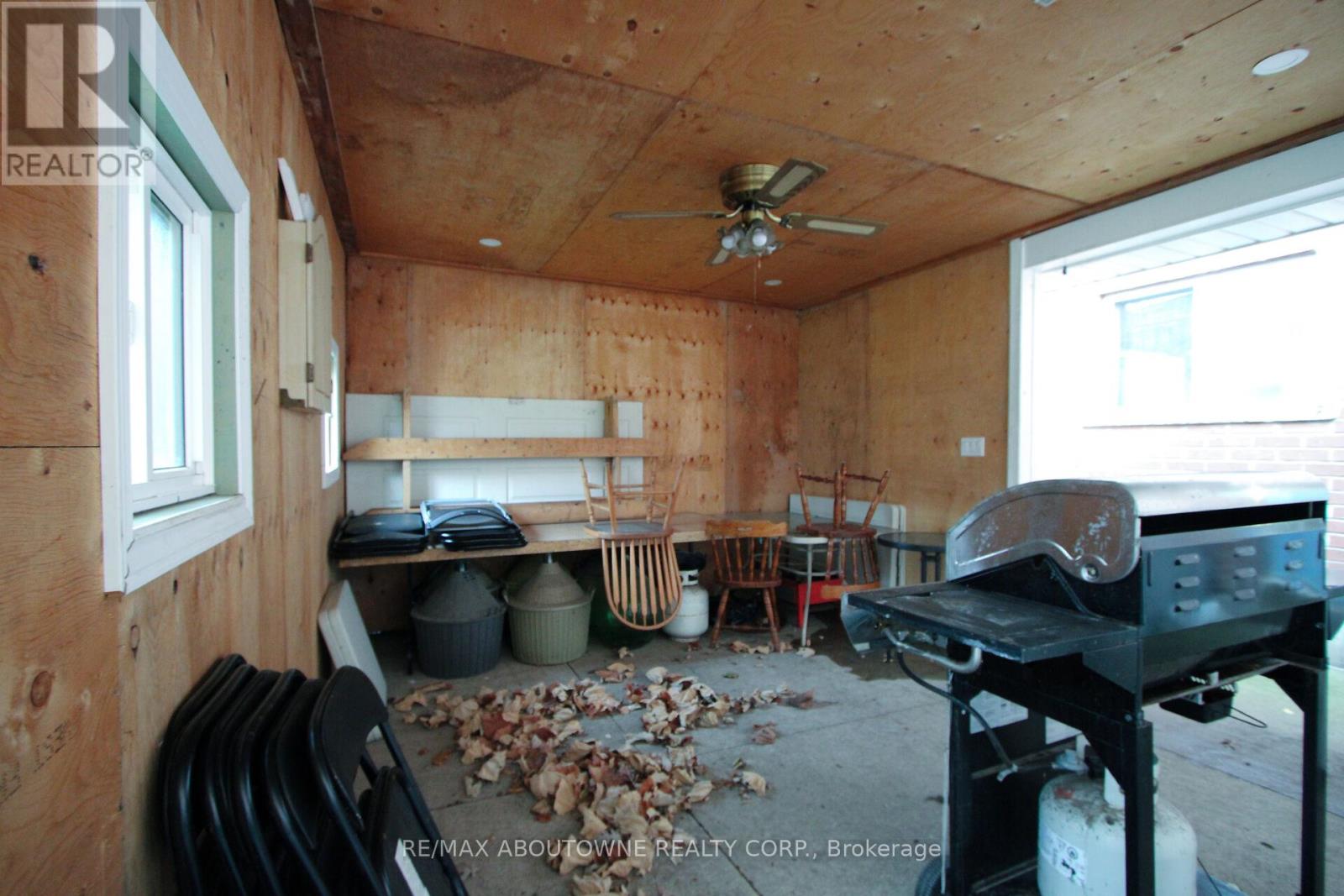 Basement - 34 Glenmanor Drive, Oakville, Ontario  L6K 2B4 - Photo 18 - W12509616