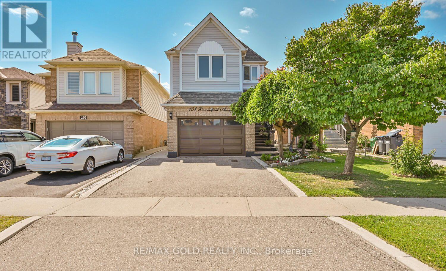 101 Beaconsfield Avenue, Brampton, Ontario  L6Y 4R6 - Photo 1 - W12509626