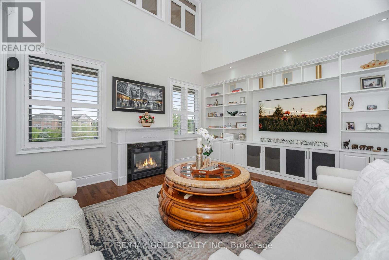 10 Vissini Way, Brampton, Ontario  L6P 2W2 - Photo 14 - W12509654