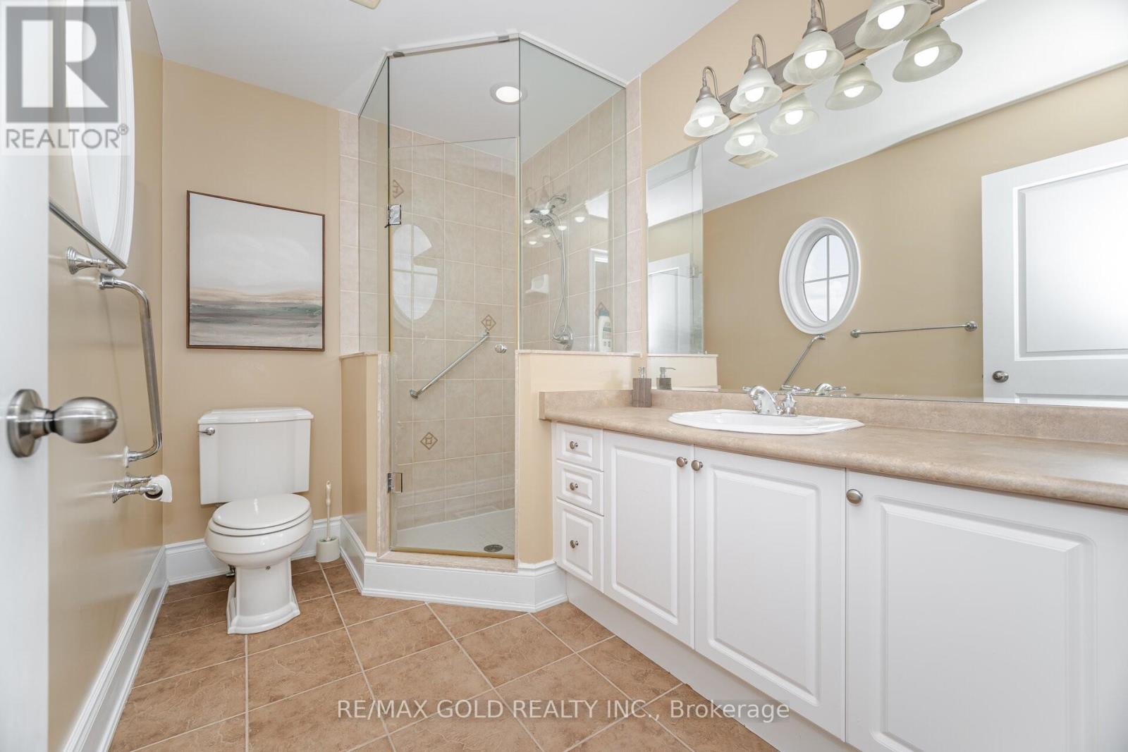 10 Vissini Way, Brampton, Ontario  L6P 2W2 - Photo 25 - W12509654