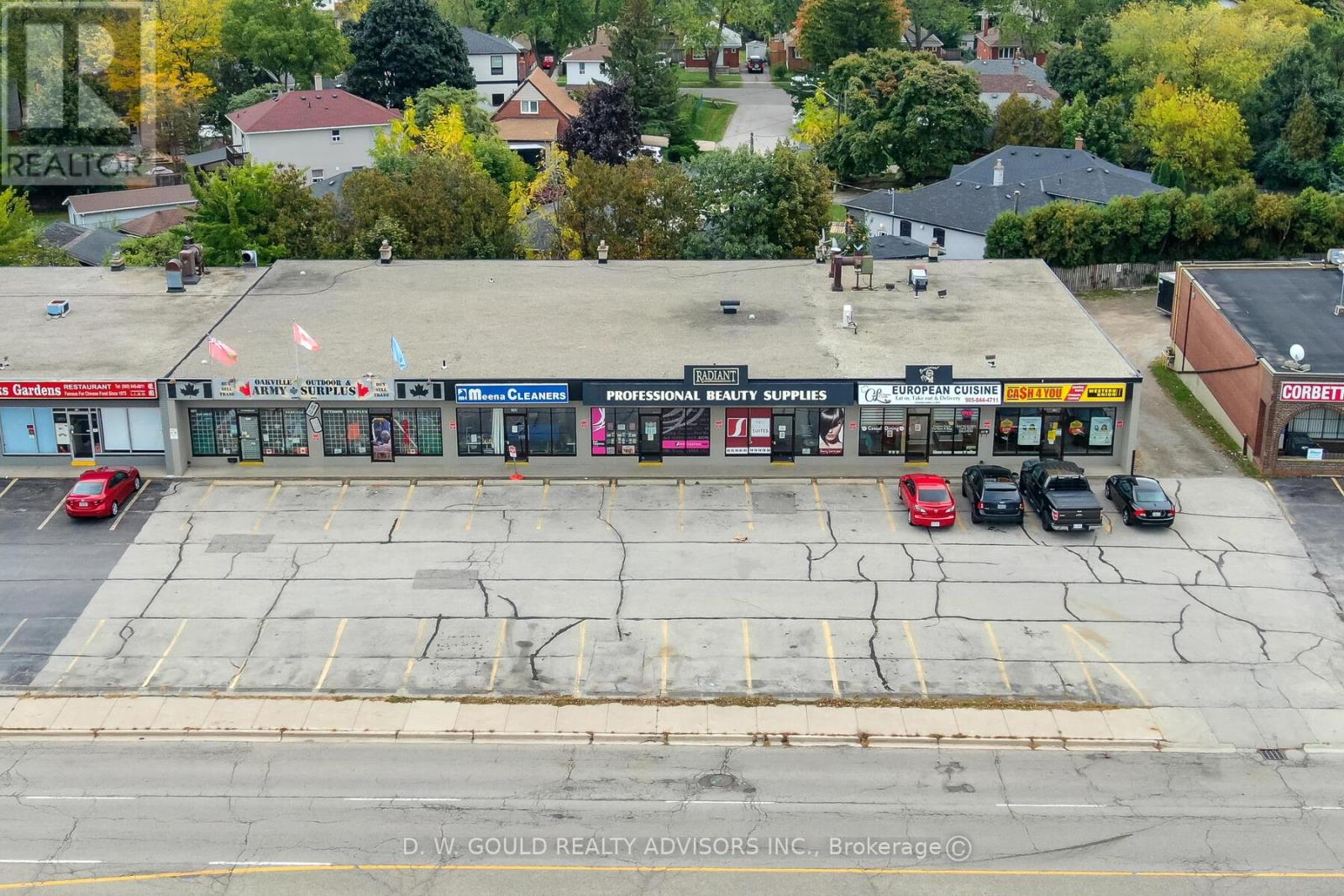 130-136 Speers Road, Oakville, Ontario  L6K 2E7 - Photo 12 - W12509666