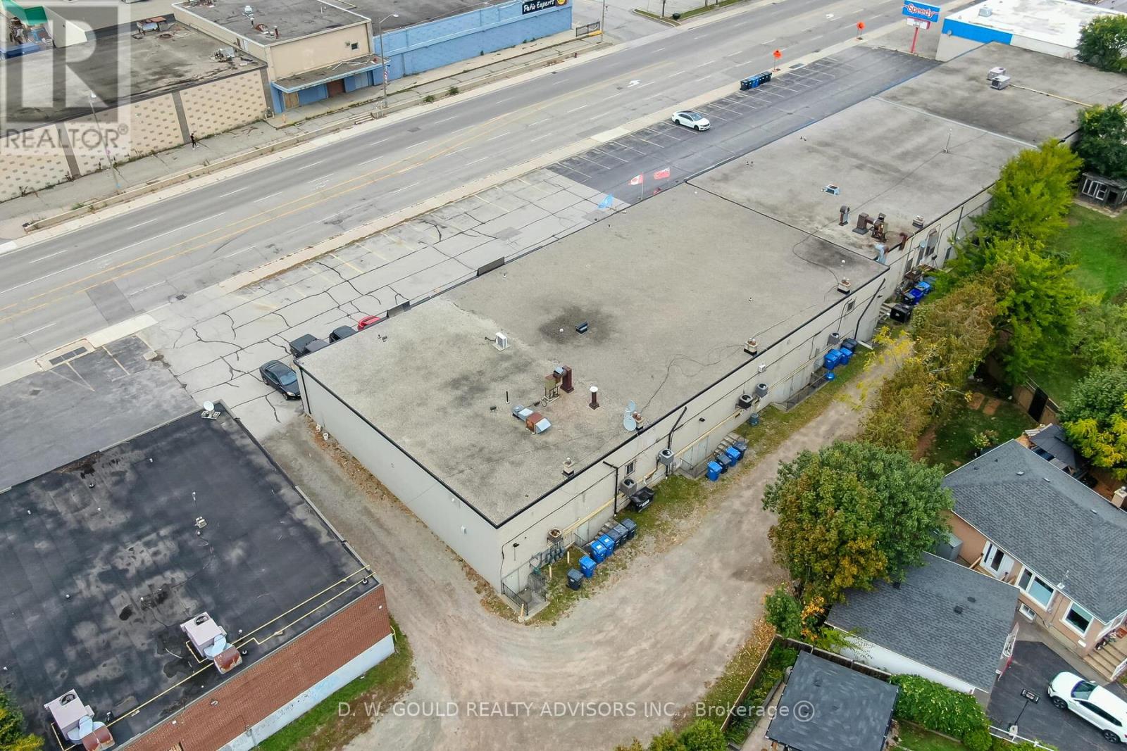 130-136 Speers Road, Oakville, Ontario  L6K 2E7 - Photo 17 - W12509666