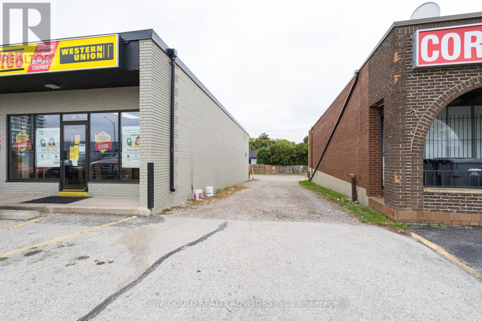 130-136 Speers Road, Oakville, Ontario  L6K 2E7 - Photo 20 - W12509666