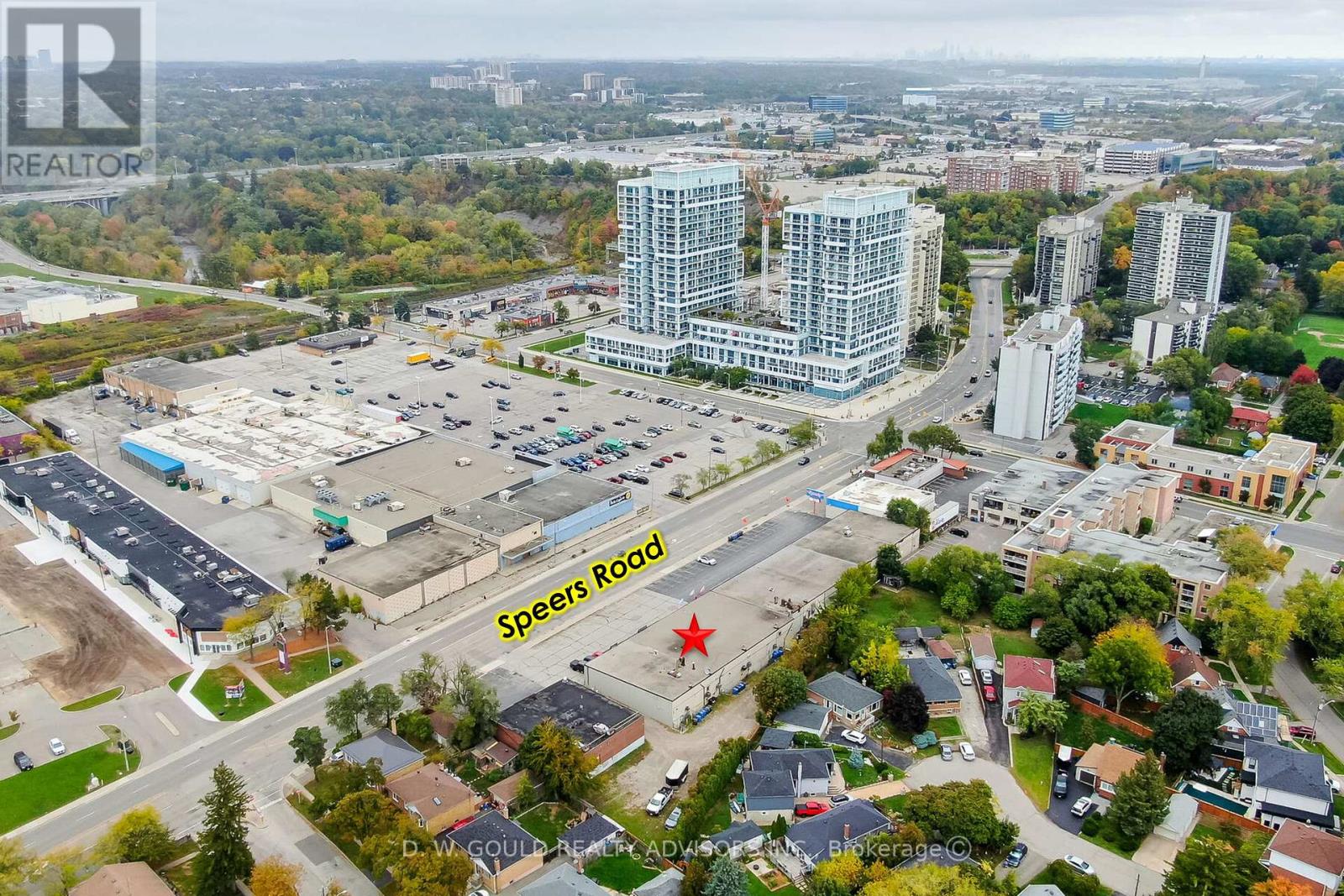 130-136 Speers Road, Oakville, Ontario  L6K 2E7 - Photo 5 - W12509666