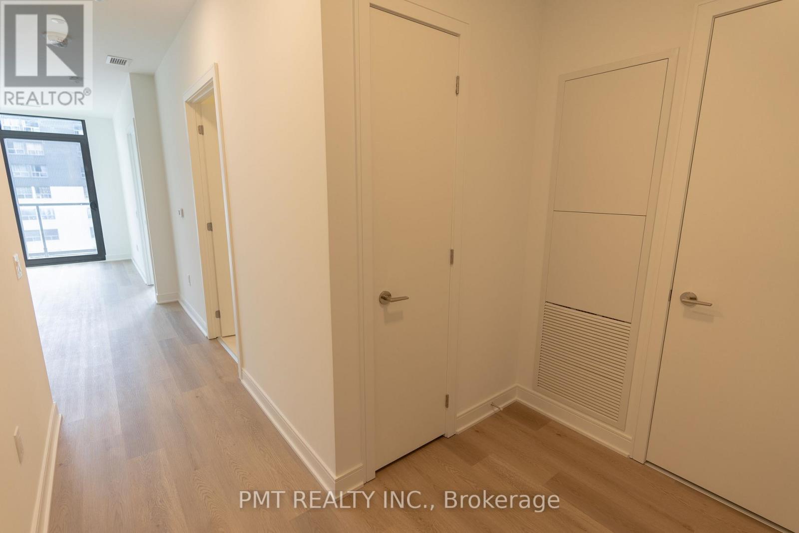 717 - 86 Dundas Street E, Mississauga, Ontario  L5A 1W4 - Photo 12 - W12509668