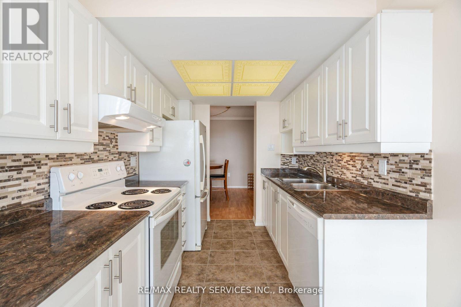 411 - 20 Cherrytree Drive, Brampton, Ontario  L6Y 3V1 - Photo 16 - W12509700