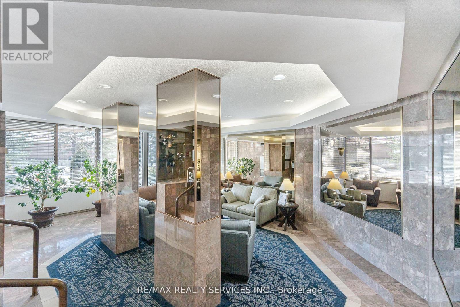 411 - 20 Cherrytree Drive, Brampton, Ontario  L6Y 3V1 - Photo 6 - W12509700