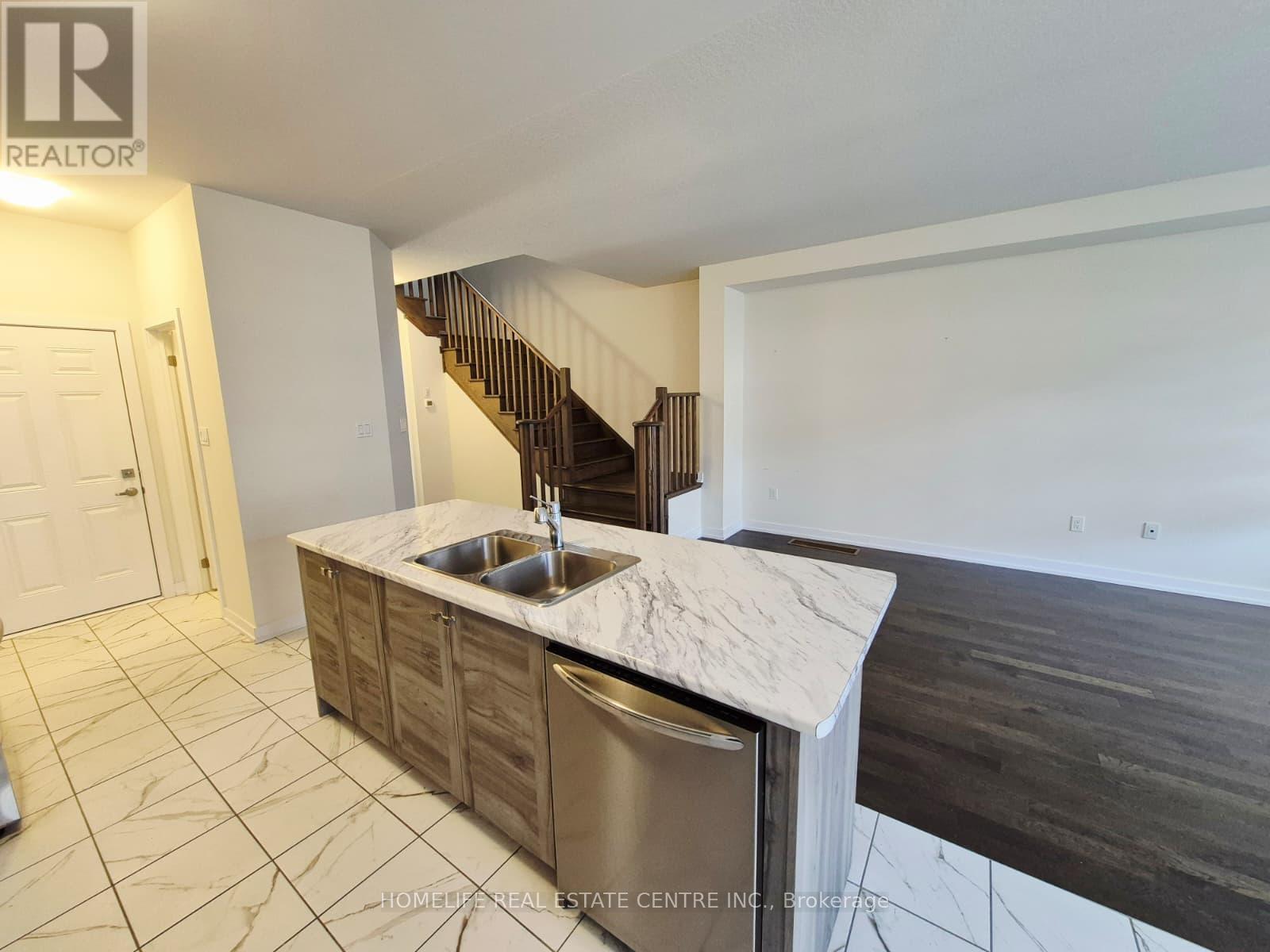 22 Monteith Drive, Brantford, Ontario  N3T 0W6 - Photo 10 - X12509502