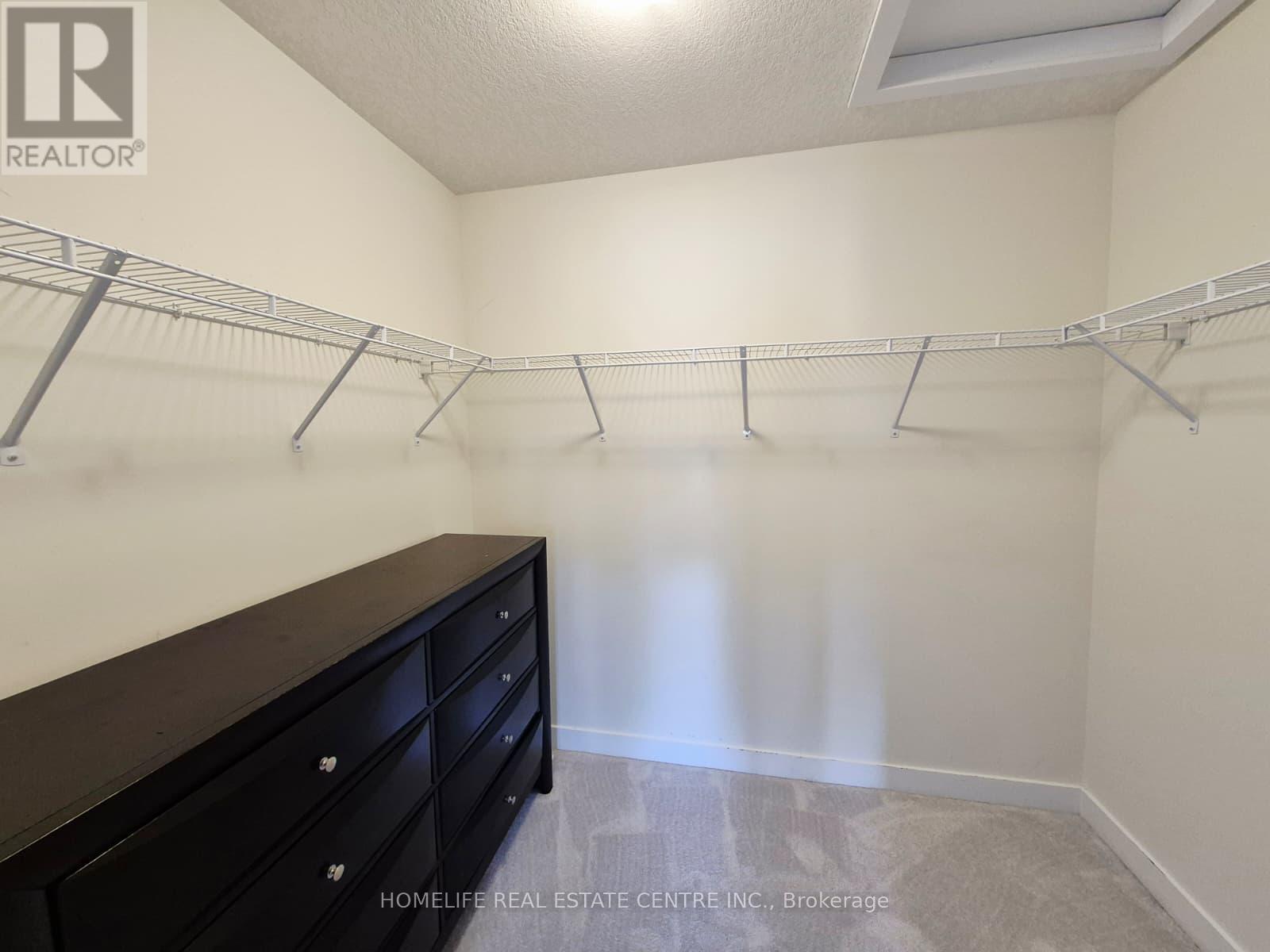 22 Monteith Drive, Brantford, Ontario  N3T 0W6 - Photo 17 - X12509502