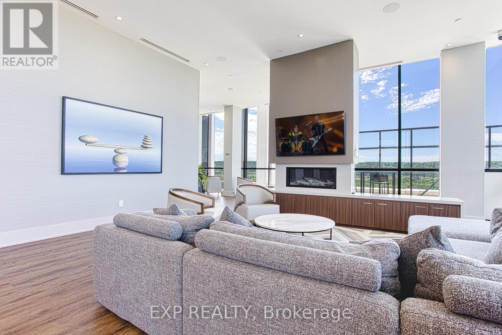 1204 - 385 Winston Road, Grimsby, Ontario L3M 0J3 - Photo 24 - X12509516