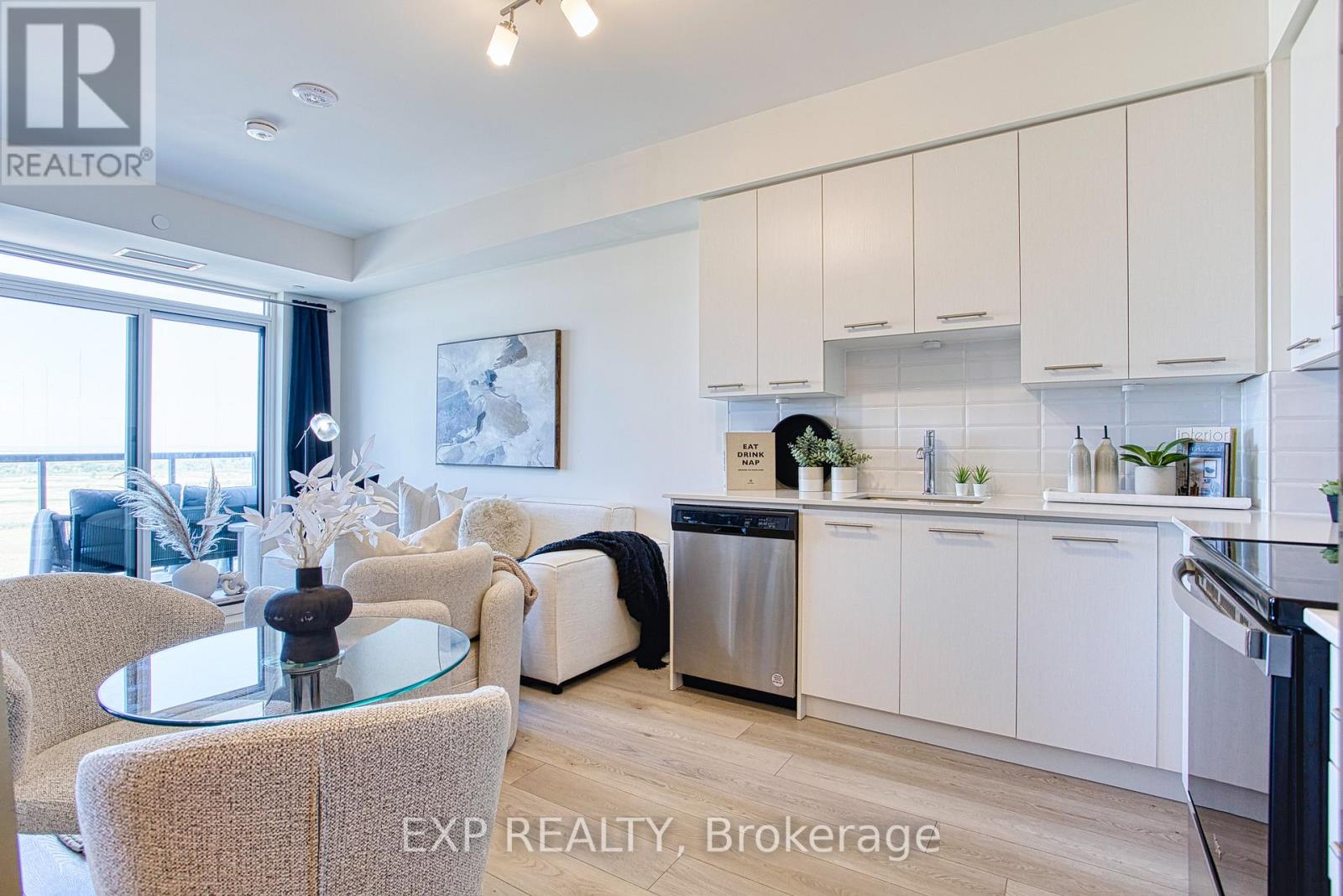 1204 - 385 Winston Road, Grimsby, Ontario L3M 0J3 - Photo 3 - X12509516