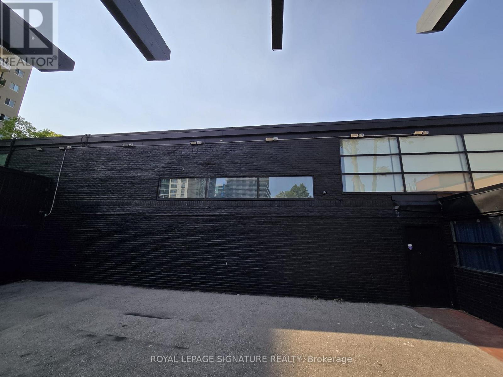 545 Richmond Street, London East, Ontario N6A 3E9 - Photo 20 - X12509540