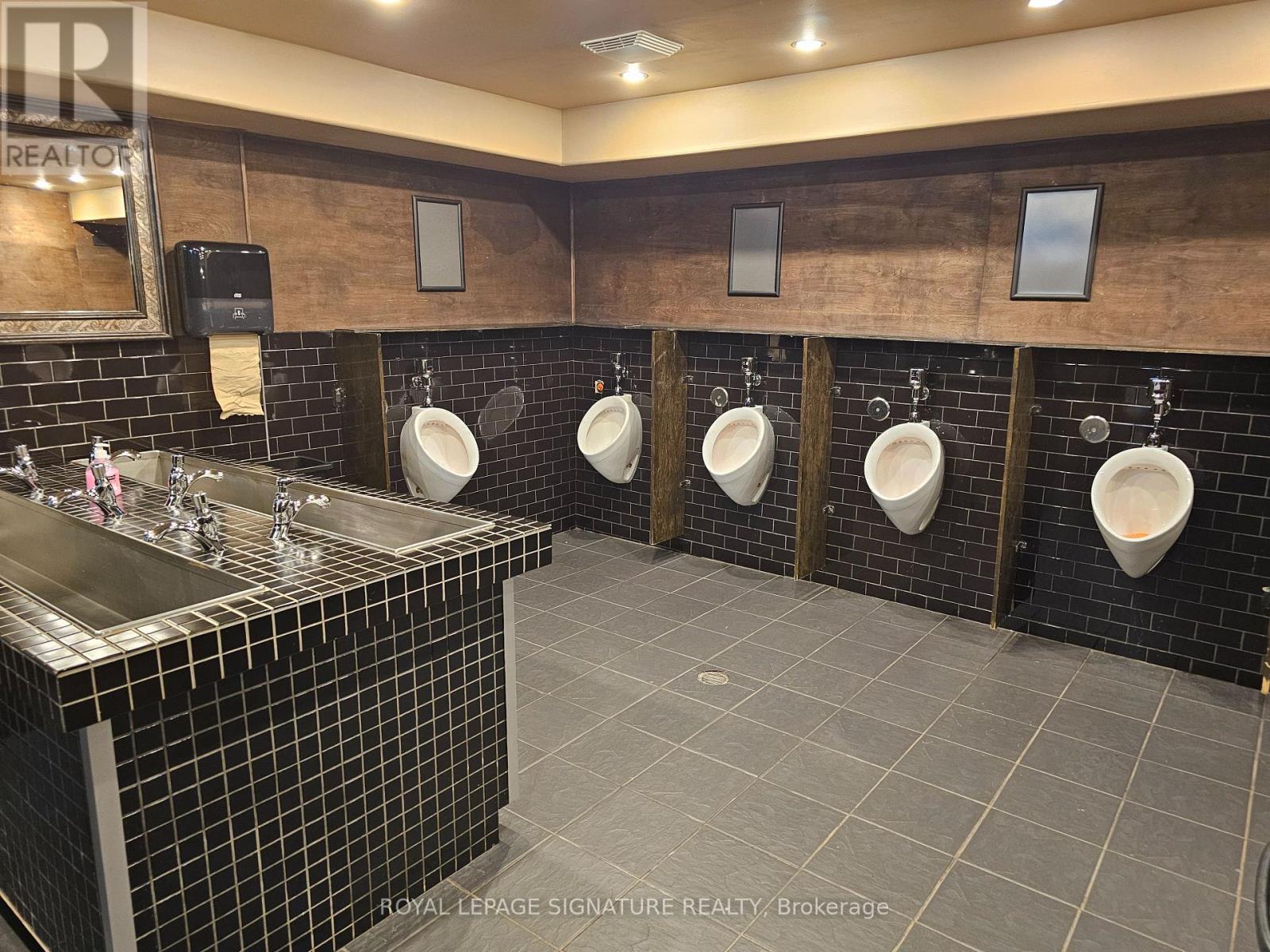 545 Richmond Street, London East, Ontario N6A 3E9 - Photo 7 - X12509540