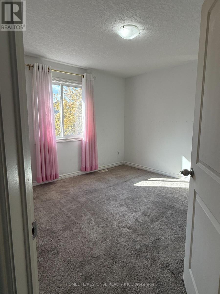 27 - 960 Bitterbush Crescent, London North, Ontario N6H 0G1 - Photo 19 - X12509554