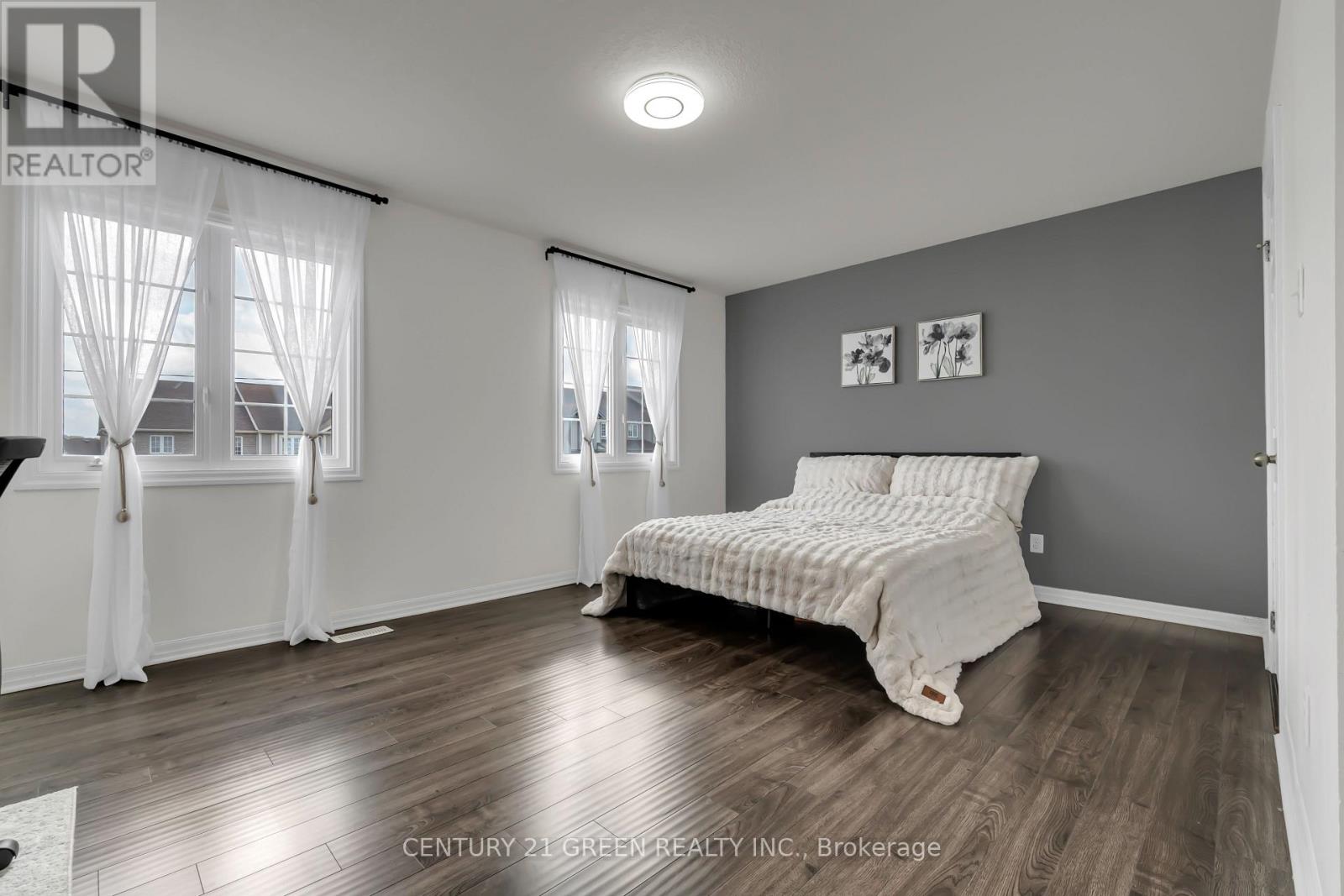 54 Rockcliffe Drive E, Kitchener, Ontario  N2R 1W5 - Photo 13 - X12509578