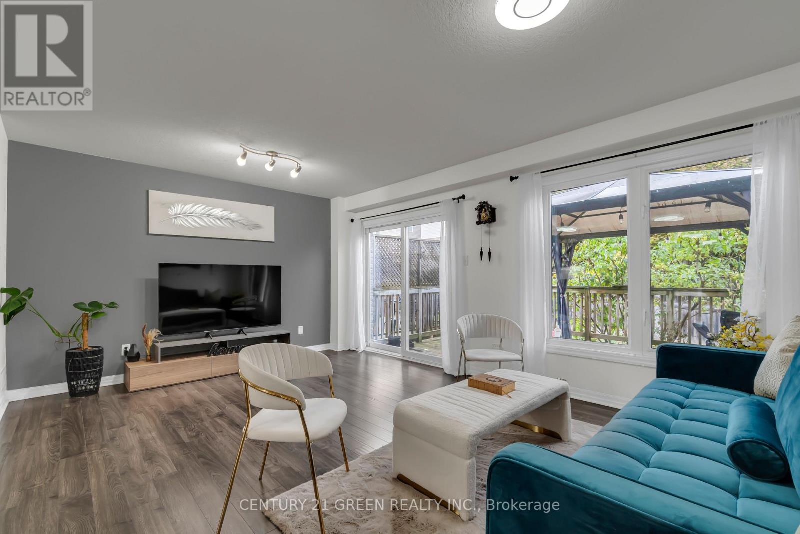 54 Rockcliffe Drive E, Kitchener, Ontario  N2R 1W5 - Photo 7 - X12509578