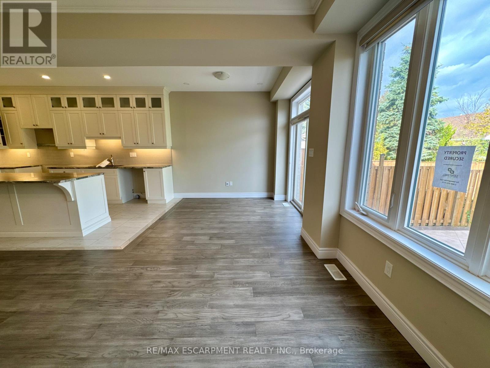 185 1/2 Federal Street, Hamilton, Ontario L8E 1N8 - Photo 18 - X12509630