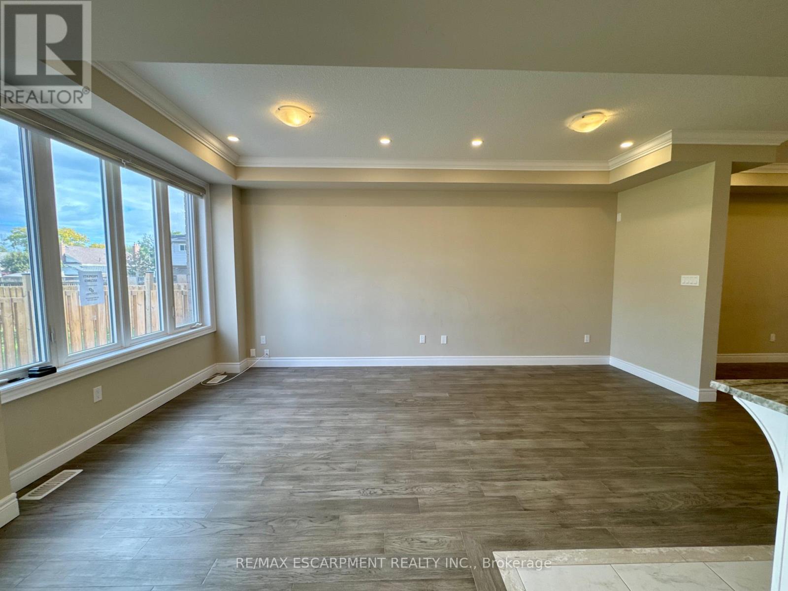 185 1/2 Federal Street, Hamilton, Ontario L8E 1N8 - Photo 19 - X12509630