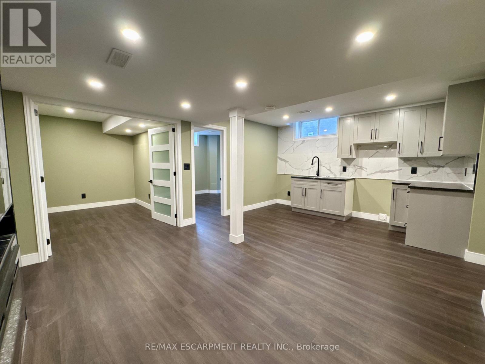 185 1/2 Federal Street, Hamilton, Ontario L8E 1N8 - Photo 38 - X12509630