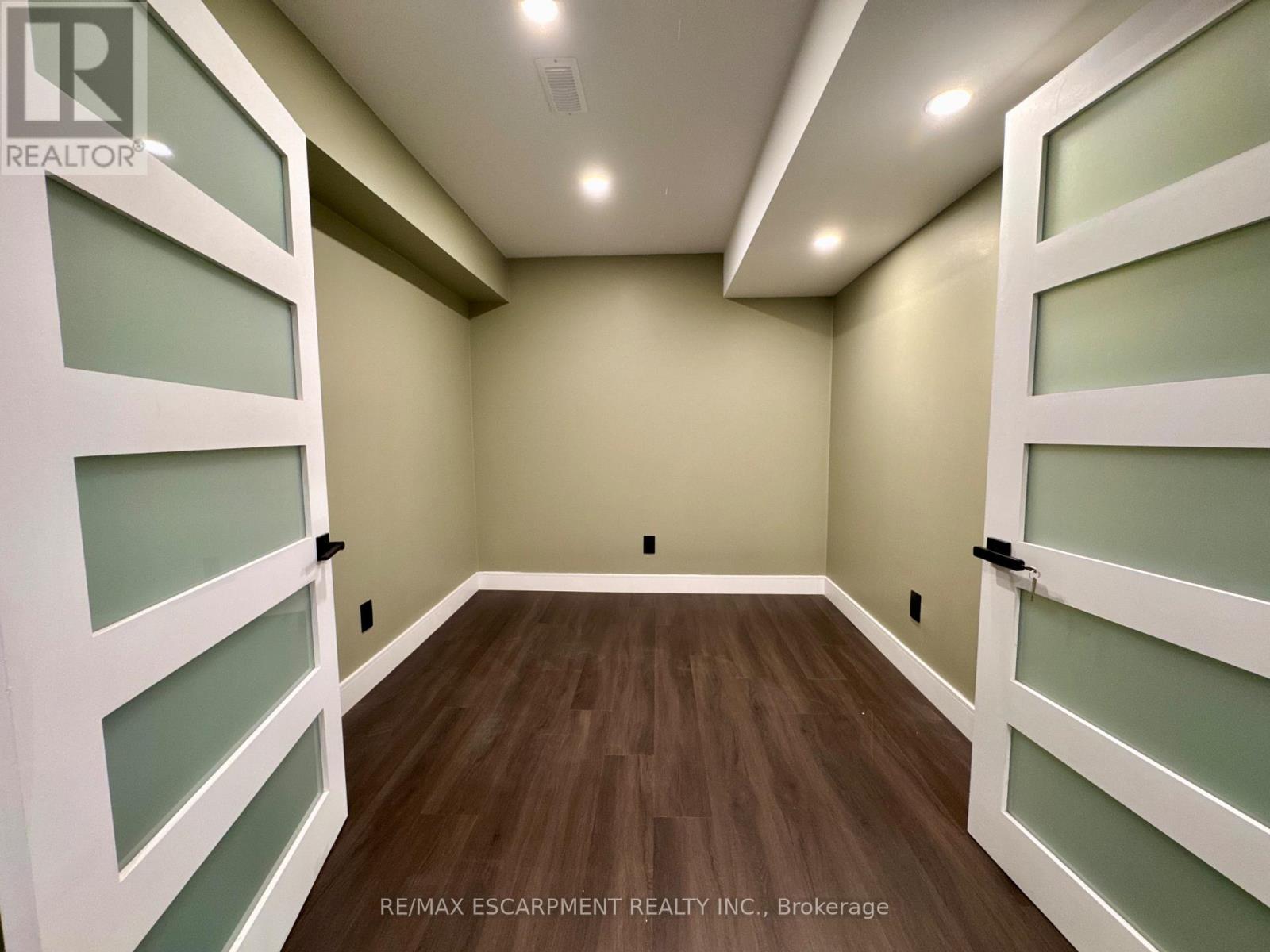 185 1/2 Federal Street, Hamilton, Ontario L8E 1N8 - Photo 41 - X12509630