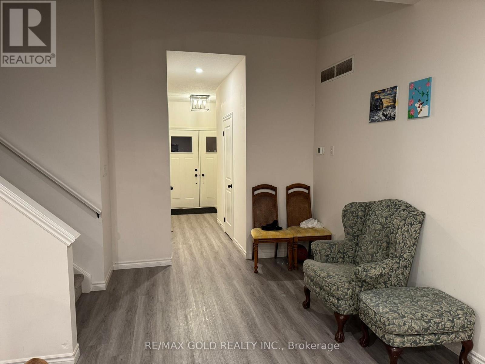 247 Byers Street, London South, Ontario N6L 0J2 - Photo 5 - X12509688