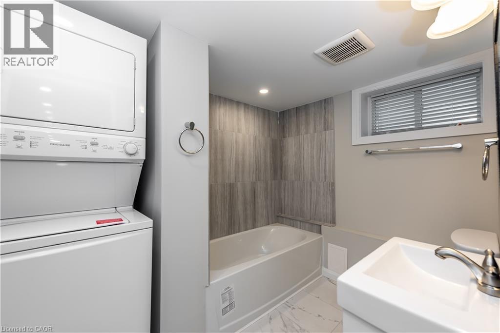 98 East 26th Street Unit# Basement, Hamilton, Ontario L8V 3C6 - Photo 12 - 40785730