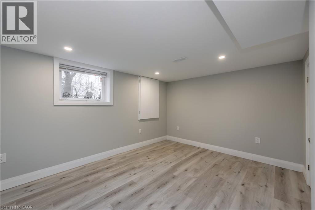 98 East 26th Street Unit# Basement, Hamilton, Ontario L8V 3C6 - Photo 13 - 40785730