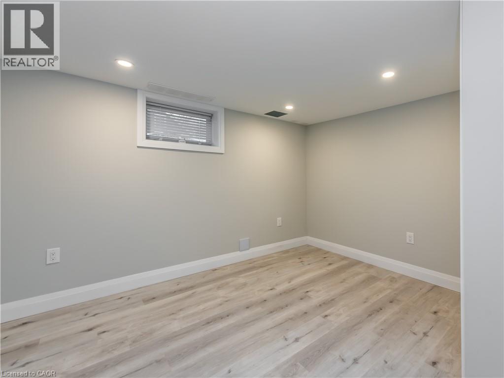 98 East 26th Street Unit# Basement, Hamilton, Ontario L8V 3C6 - Photo 8 - 40785730