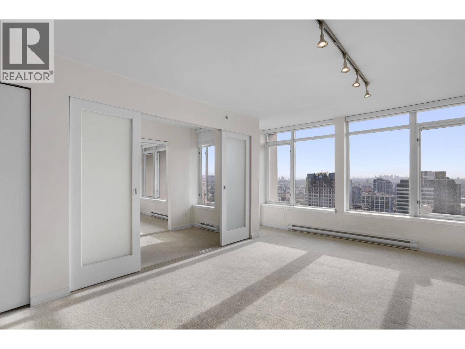 2613 610 Granville Street, Vancouver, British Columbia  V6C 3T3 - Photo 6 - R3064675