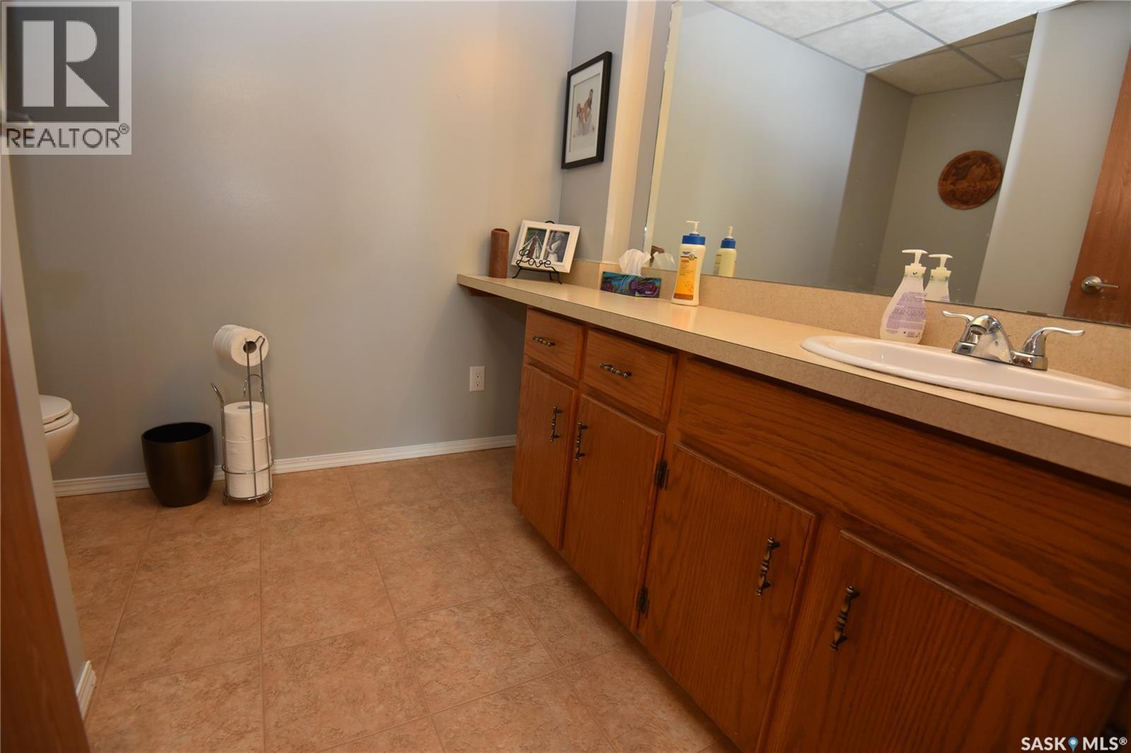 402 Watson Crescent, Nipawin, Saskatchewan  S0E 1E0 - Photo 32 - SK021583