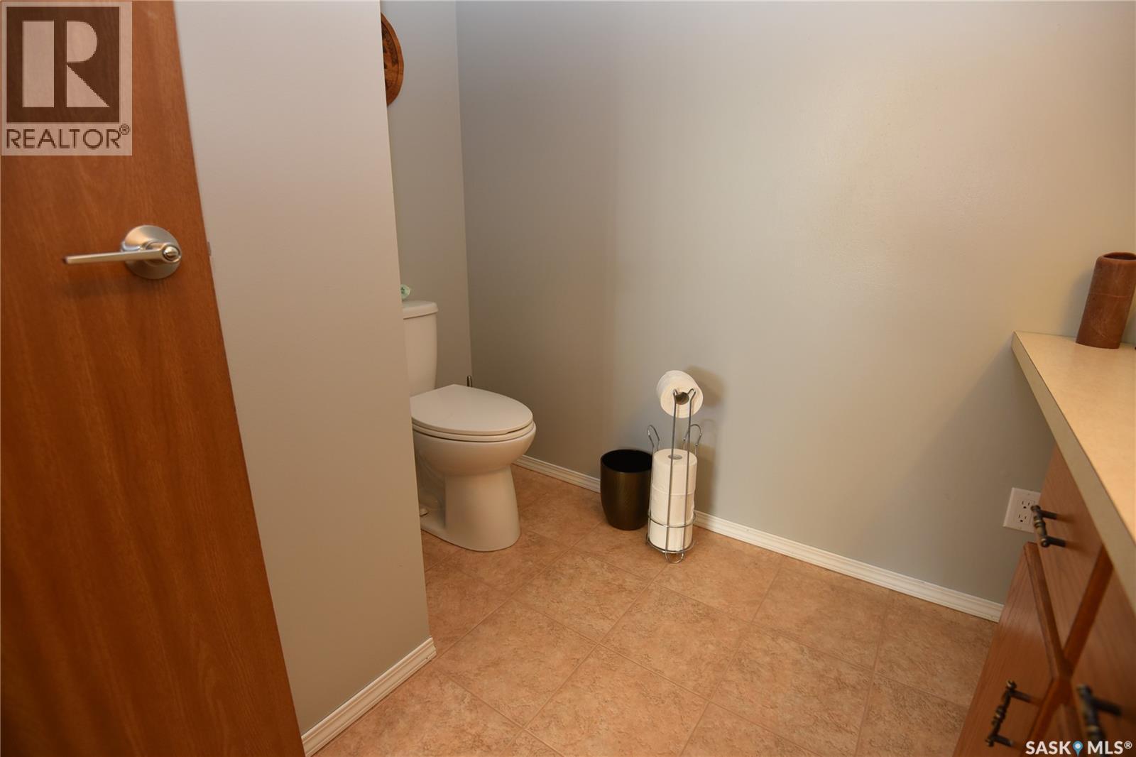 402 Watson Crescent, Nipawin, Saskatchewan  S0E 1E0 - Photo 33 - SK021583