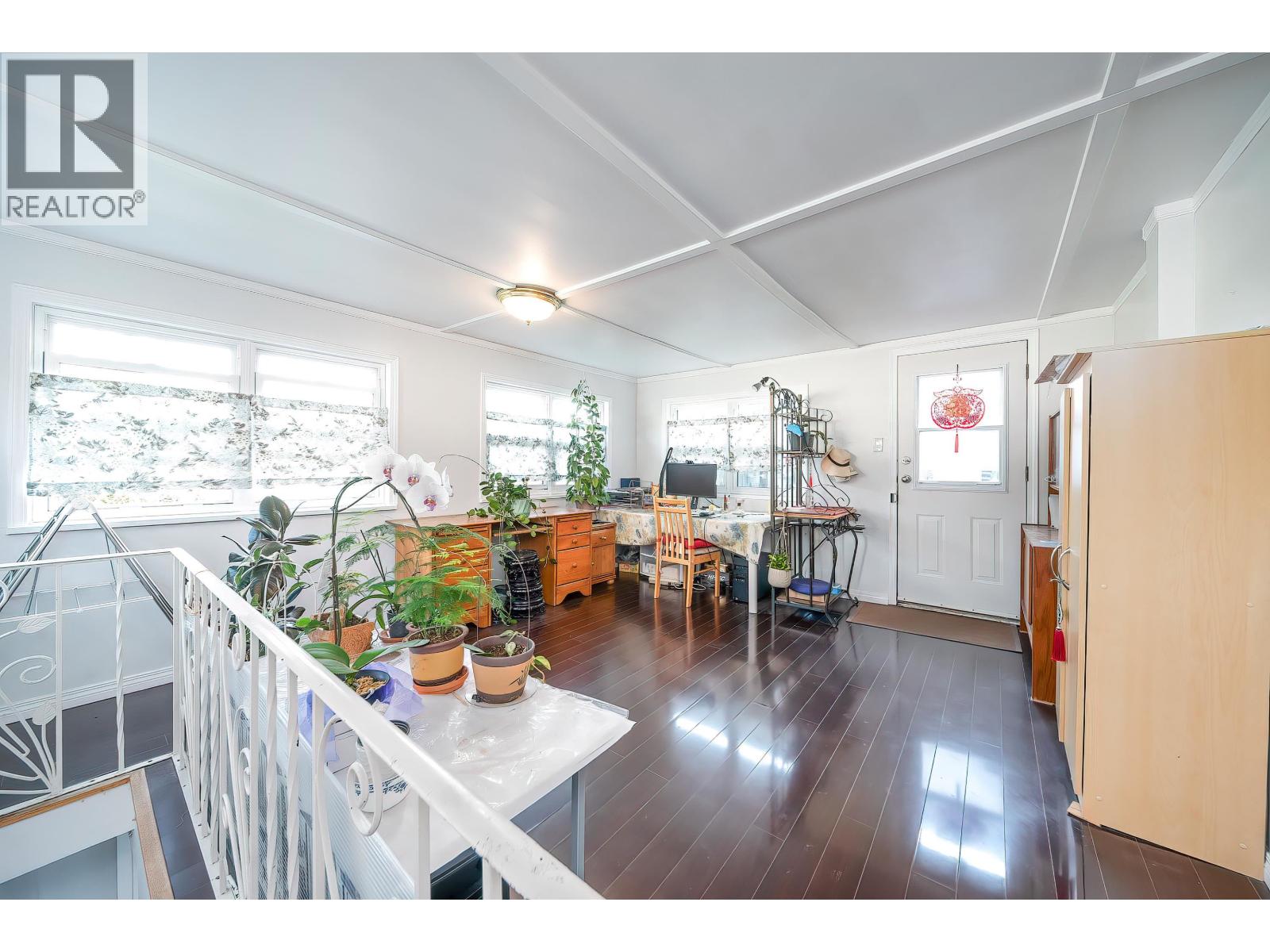 344 E Eighth Avenue, New Westminster, British Columbia V3L 4K8 - Photo 13 - R3064669